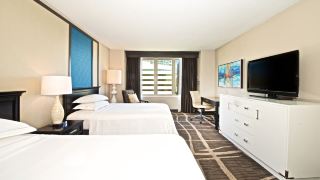 hilton-st-petersburg-bayfront