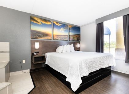 Days Inn by Wyndham Sharonville