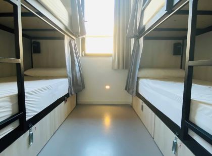 We Street Hostel - El Arenal-Albergue Juvenil