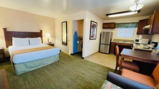 lamplighter-inn-and-suites-at-sdsu