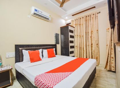 OYO 69738 Harsha Lodge