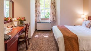 town-lodge-bellville