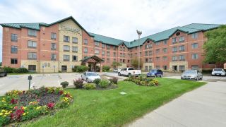 staybridge-suites-west-des-moines
