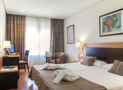 Hotel & Restaurante Infantas de León