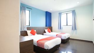 oyo-89487-space-hotel