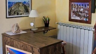 casa-alpina-chezal-twin-room-with-private-bathroom