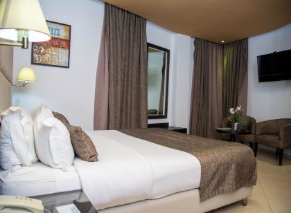 Malak Hotel