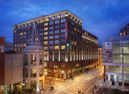 엠버시 스위트 바이 힐튼 세인트 루이스 다운타운