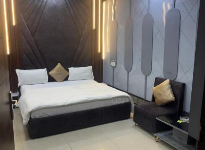Hotel American