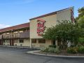 red-roof-inn-detroit-dearborn-greenfield-village