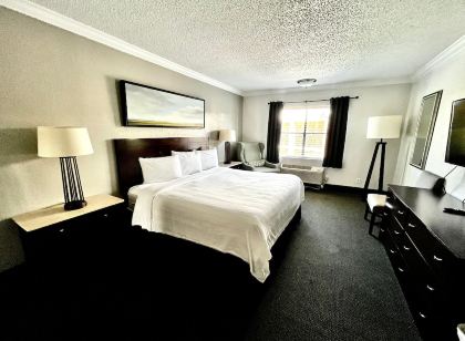 At Home Inn - Pensacola