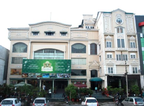 Hotel Diplomat Residency