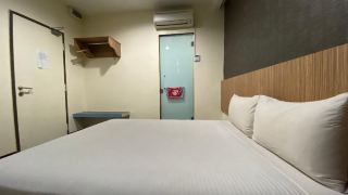oyo-89752-7-days-express-hotel