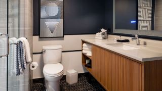 cambria-hotel-boston-somerville