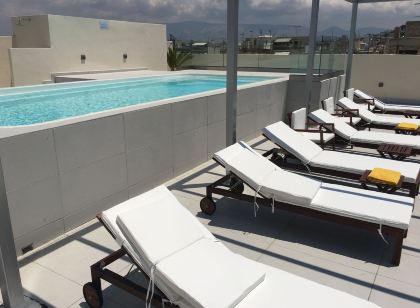 Piraeus Theoxenia Hotel