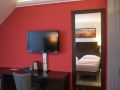 hotel-black-and-green
