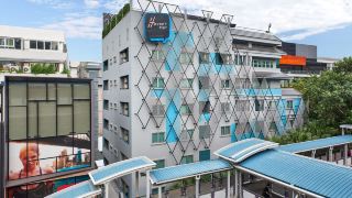 haven-t-met-bangkok-silom-by-cross-collection