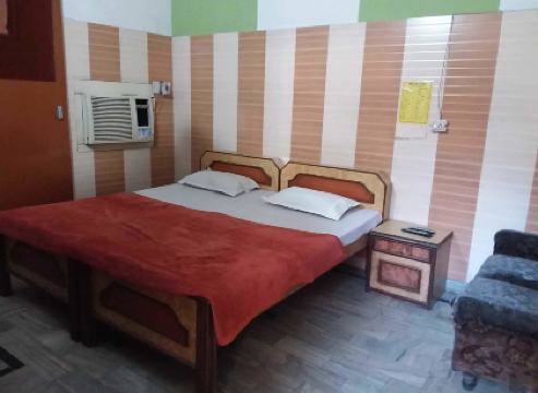 Hotel Krishna Palace