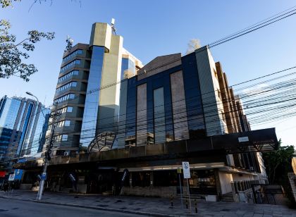 Master Porto Alegre Hotel - Av Carlos Gomes, Próximo ao Consulado Americano