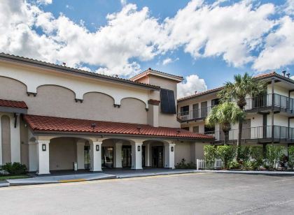 Quality Inn & Suites by the Parks