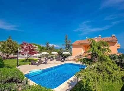 Villa Nada