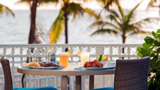 courtyard-by-marriott-fort-lauderdale-beach