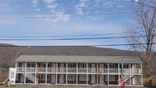 mount-royal-inn