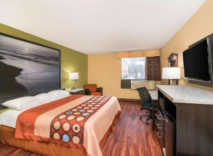 Super 8 by Wyndham Raleigh North East