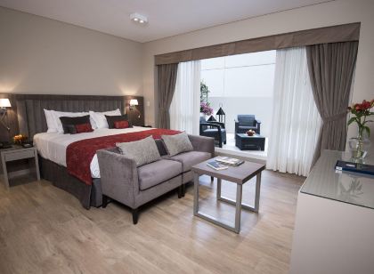 Arc Arenales Studios & Suites