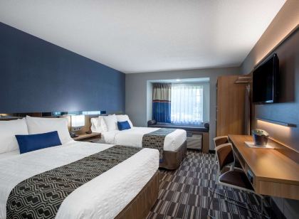 Microtel Inn & Suites by Wyndham Burlington