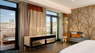 the-alexander-a-luxury-collection-hotel-yerevan