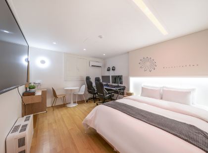 수원시청역 투미