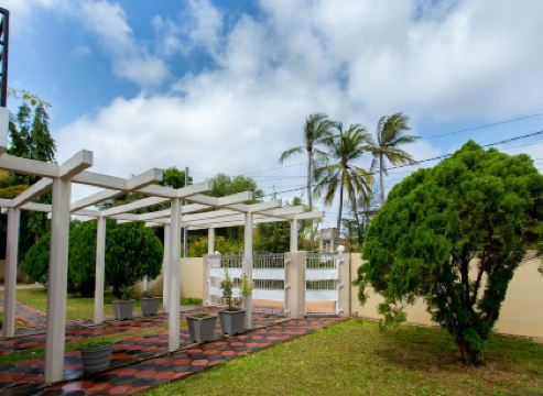 Dayanithi Guest House