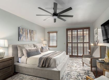 Luxury Carefree Estancia Large Suite - Golf, views & fine dining. TSMC vicinity.
