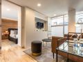 beautiful-apt-w-balcony-near-la-condesa