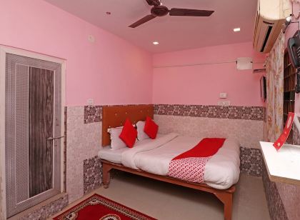 OYO 29430 Hotel Kunal