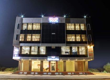 訥沃爾格爾廣場飯店