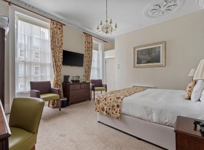 Sleeping Bear Hotel Dorchester