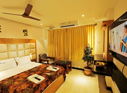 New Cape Hotel