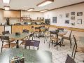 super-8-by-wyndham-moose-jaw-sk