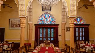 hotel-narain-niwas-palace