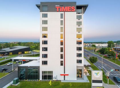 Grand Hôtel TIMES Lévis