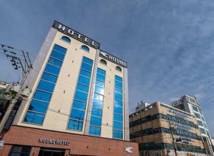 하운드 호텔 통영 항남점