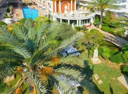 Museum Hotel Antique Roman Palace - Adults Only Ultra All Inclusive
