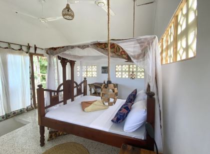 Mbuyuni Beach Village