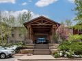 comfort-suites-golden-west-on-evergreen-parkway