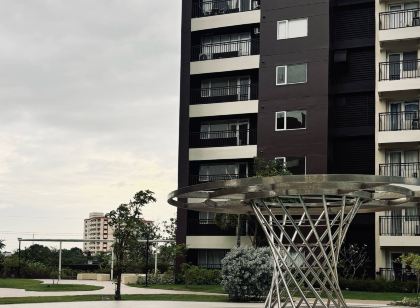 Ultra-Modern Urban Getaway