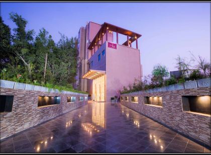 Regenta Central Grand Exotica