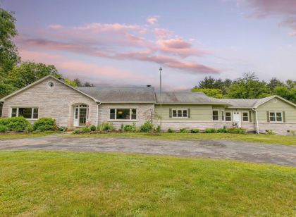 Game Farm Villa by AvantStay