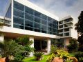 radisson-blu-plaza-hotel-hyderabad-banjara-hills